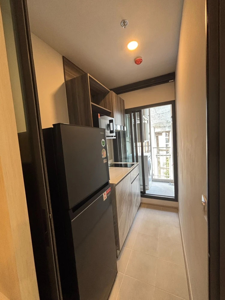 For rent: Aspire Onnut Station apartment. Spacious and comfortable, fully furnished. Book now, don't miss out!!!