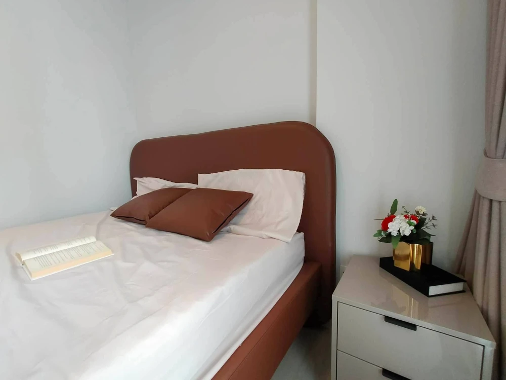 For rent: Aspire Onnut Station, 21st floor (very high!), fully furnished. Don't miss out!