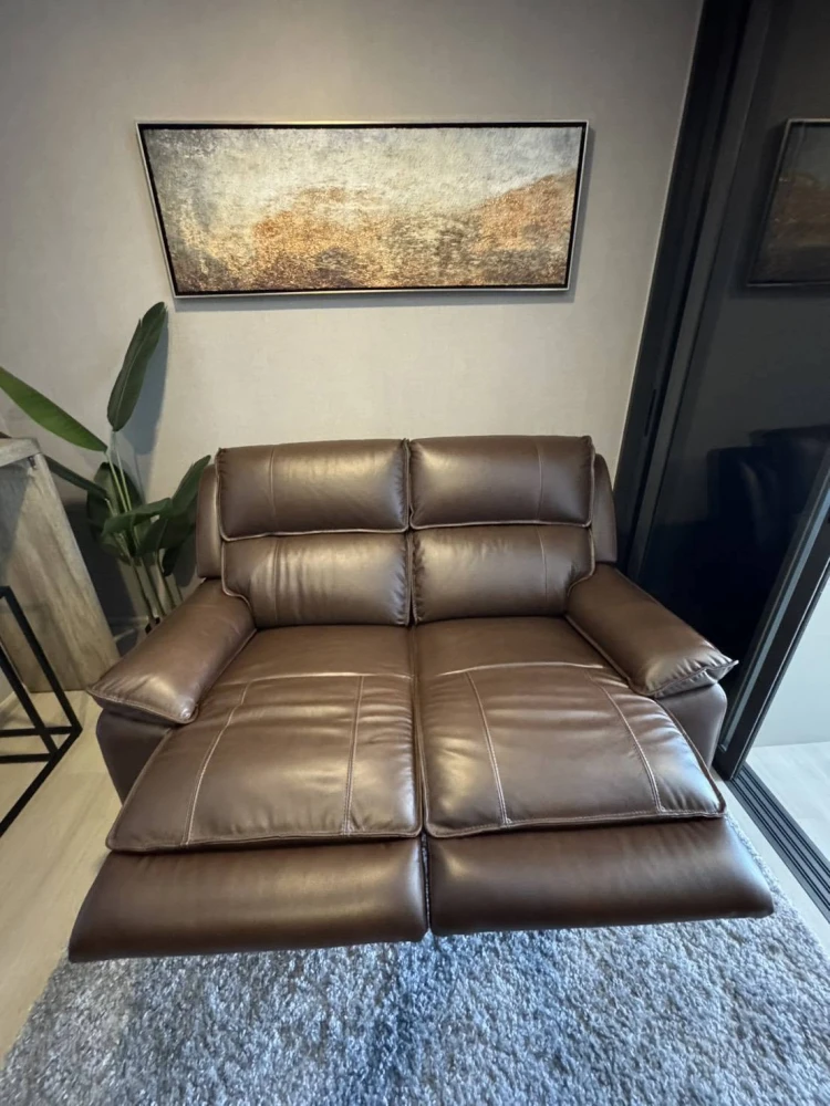 For rent: Aspire Onnut Station, 27th floor (very high floor). Fully furnished and equipped with all appliances. Ready to move in.