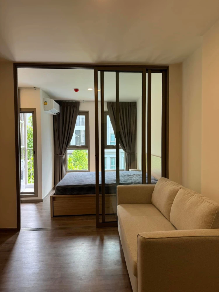 For rent: ASPIRE Pinklao - Arun Ammarin, 1 bedroom, 1 bathroom. Fully furnished with complete amenities. Don't miss out!