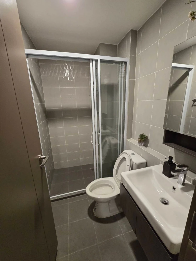For rent: ASPIRE Pinklao - Arun Ammarin, 5th floor, fully furnished, very livable. Book now! (Quickly!)