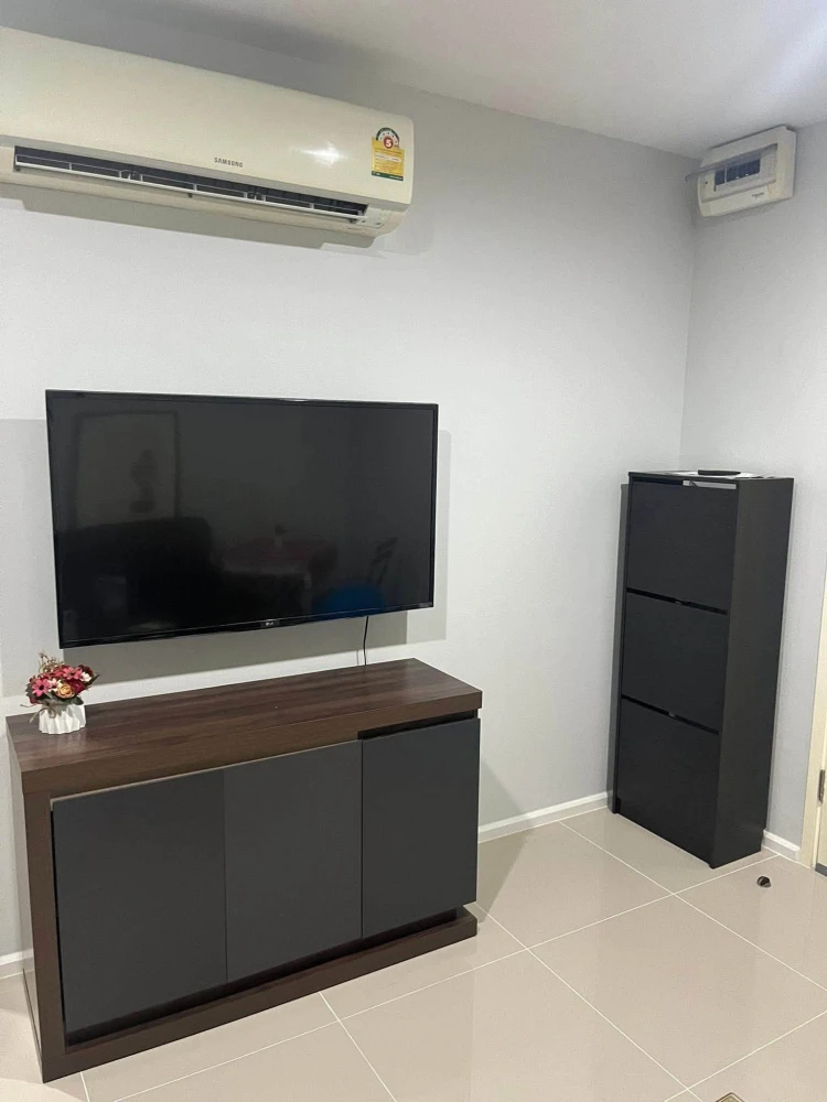 For rent: Aspire Rama 9, 16th floor. Beautiful view, great atmosphere, no obstructing buildings. Fully furnished. Book now!
