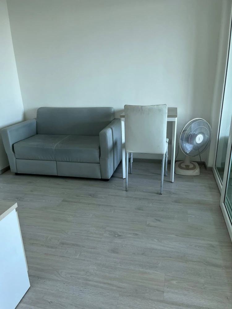 For rent: Aspire Ratchada-Wongsawang, Building B, near the fire escape, fully furnished, ready to move in