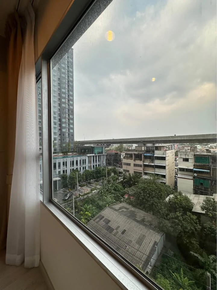 For rent: Aspire Ratchada-Wongsawang. A nice room at an affordable price. Just bring your belongings and move in!