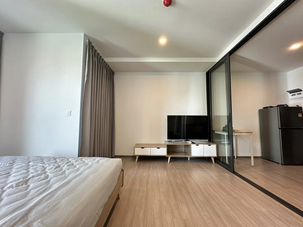 Aspire Ratchayothin for rent, beautifully decorated room in minimalist style, good location, fully furnished, great value, hurry and reserve now!