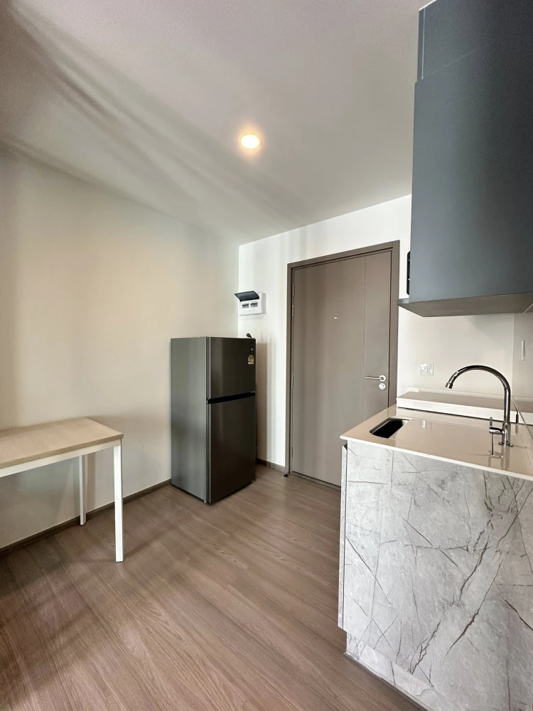 Aspire Ratchayothin for rent, beautifully decorated room in minimalist style, good location, fully furnished, great value, hurry and reserve now!