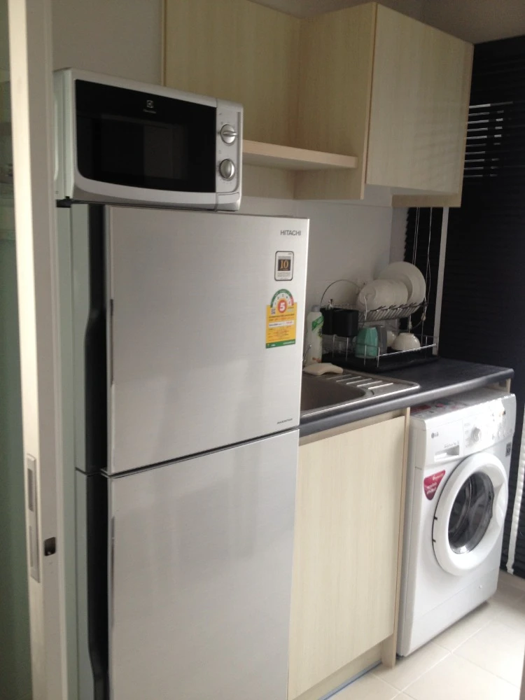 ให้เช่า Aspire Rattanathibet 2 ชั้น 14 ห้องมุม วิวสระ ห้องแต่งครบ น่าอยู่ จองเลย ด่วนๆ