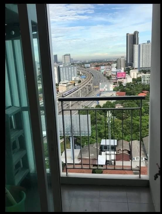 For rent: Aspire Rattanathibet, ready-to-move-in unit on the 20th floor with great views and complete amenities. Book now!