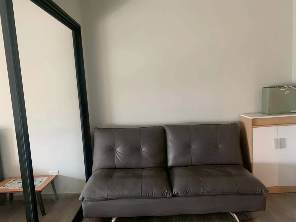 For rent: Aspire Sathorn - Taksin (Copper Zone), 14th floor, fully furnished, very livable. Book now!
