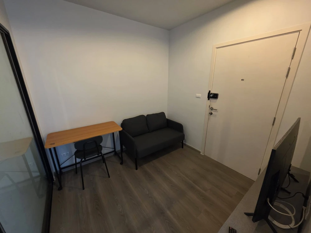 For rent: Aspire Sathorn - Taksin (Copper Zone), 6th floor, fully furnished, very livable. Book now!