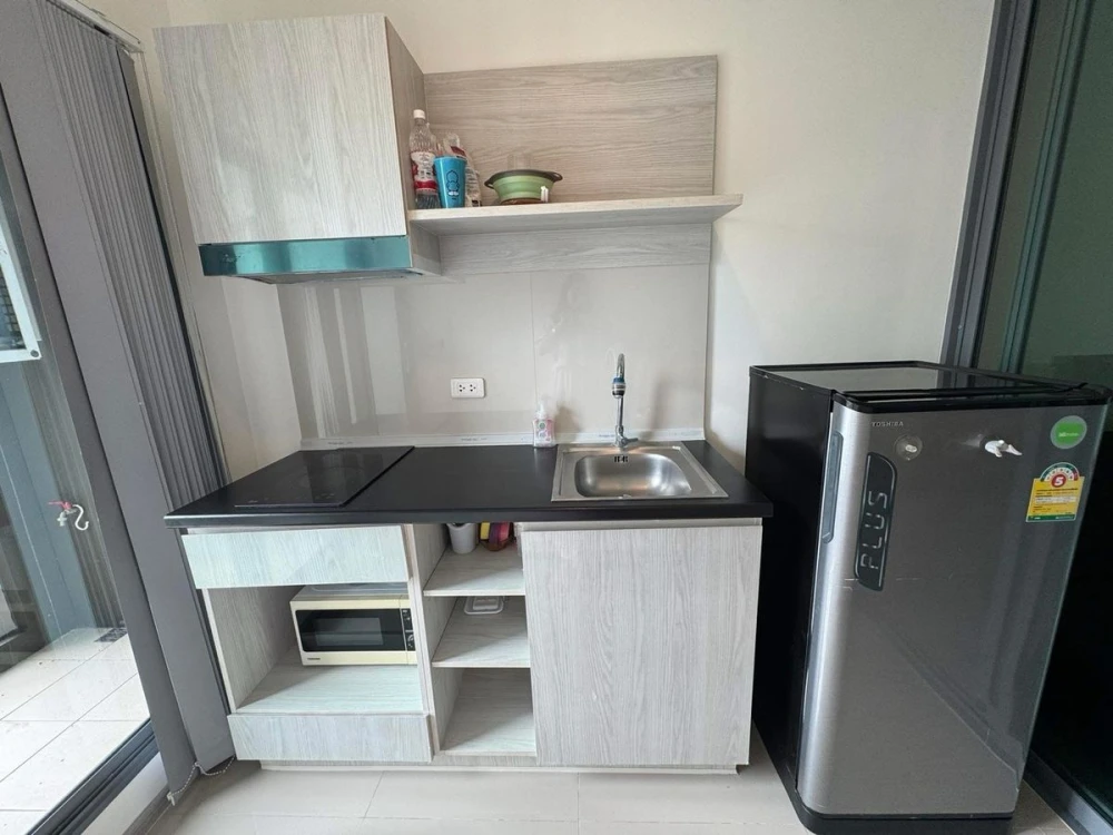 For rent: Aspire Sathorn-Ratchaphruek, 17th floor, swimming pool view, fully furnished, nice room, reserve now, hurry!