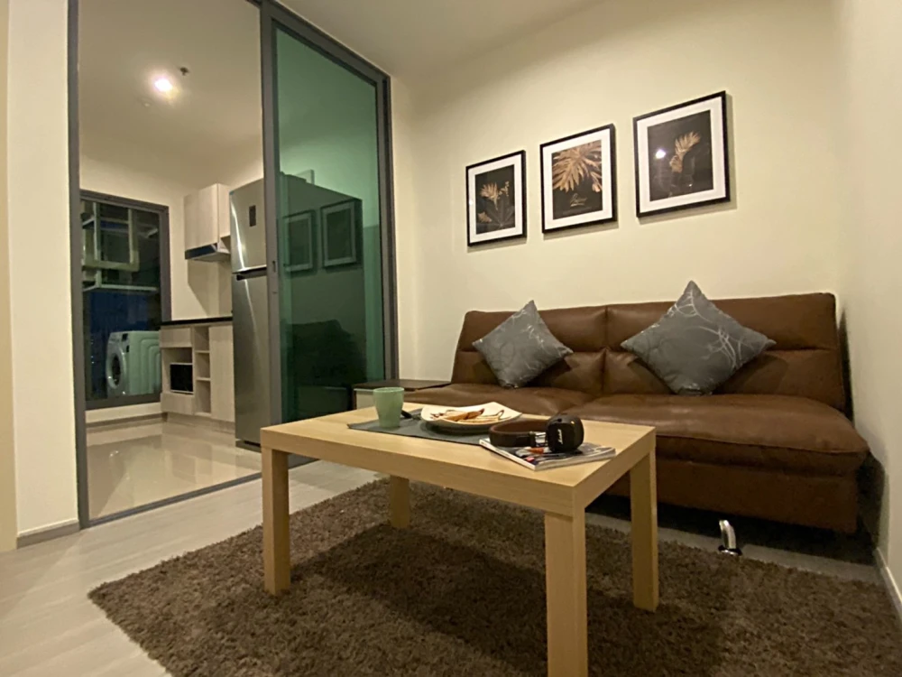 For rent: Aspire Sathorn-Ratchaphruek, 20th floor, fully furnished unit. Book now! (Hurry!)