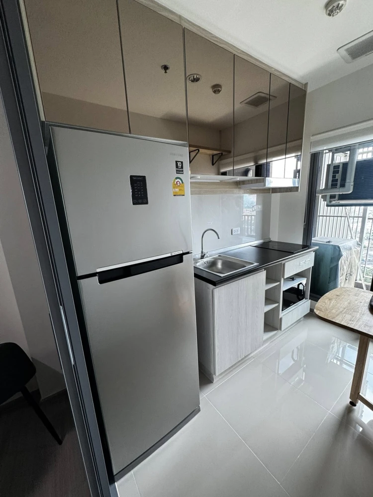 For rent: Aspire Sathorn-Ratchaphruek. Nice room, great location, and fully furnished. Book now!