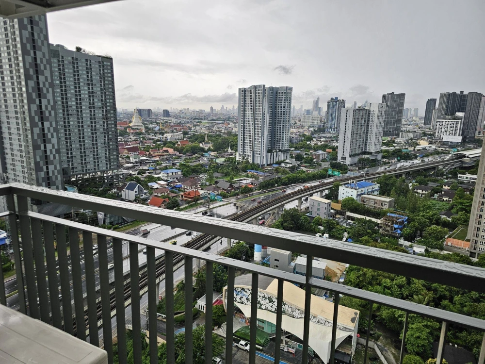 For rent: Aspire Sathorn-Taksin (Timber Zone) apartment. Spacious and ready to move in. Book now!