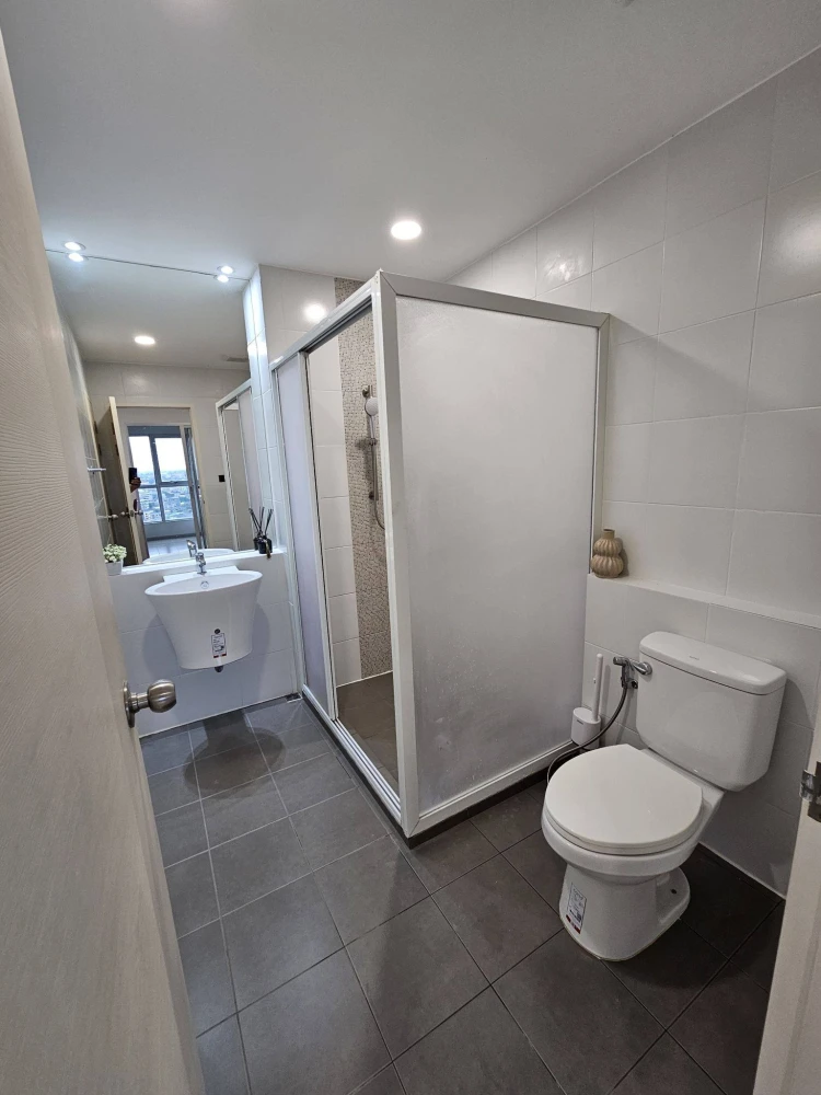 For rent: Aspire Sathorn-Taksin (Timber Zone) apartment. Spacious and ready to move in. Book now!