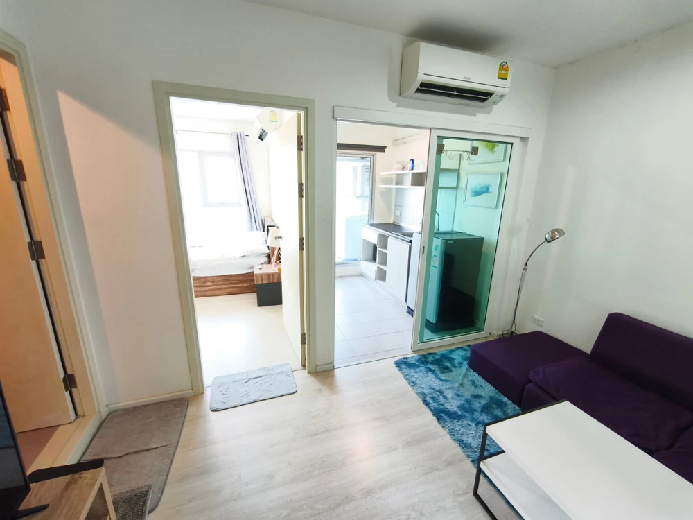 For rent: Aspire Sathorn Thapra, 21st floor. A lovely, fully furnished unit. Book now!