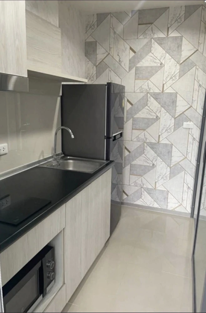 For rent: Aspire Sathorn Thapra, ready-to-move-in unit with full furnishings, affordable price. Book now!