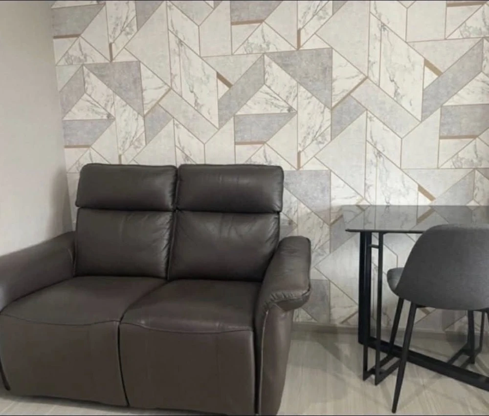 For rent: Aspire Sathorn Thapra, ready-to-move-in unit with full furnishings, affordable price. Book now!