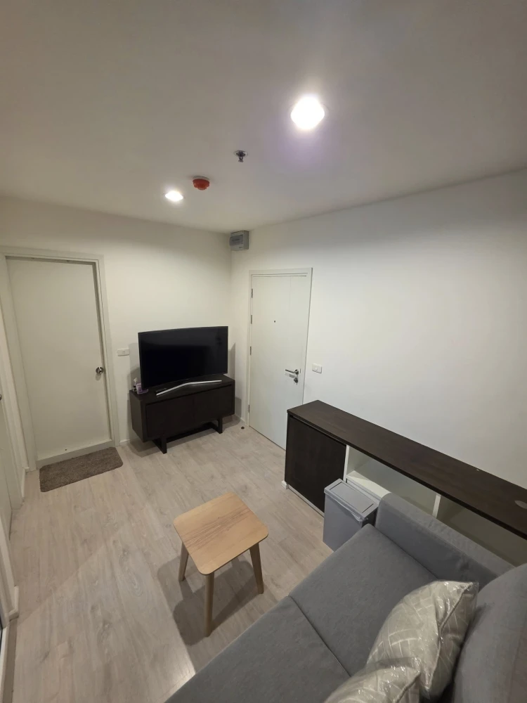 For rent Aspire Sathorn Thapra, beautiful room, high floor, Royal Luxury mattress, 5-star hotel grade, comfortable sleep, no back pain, must book.