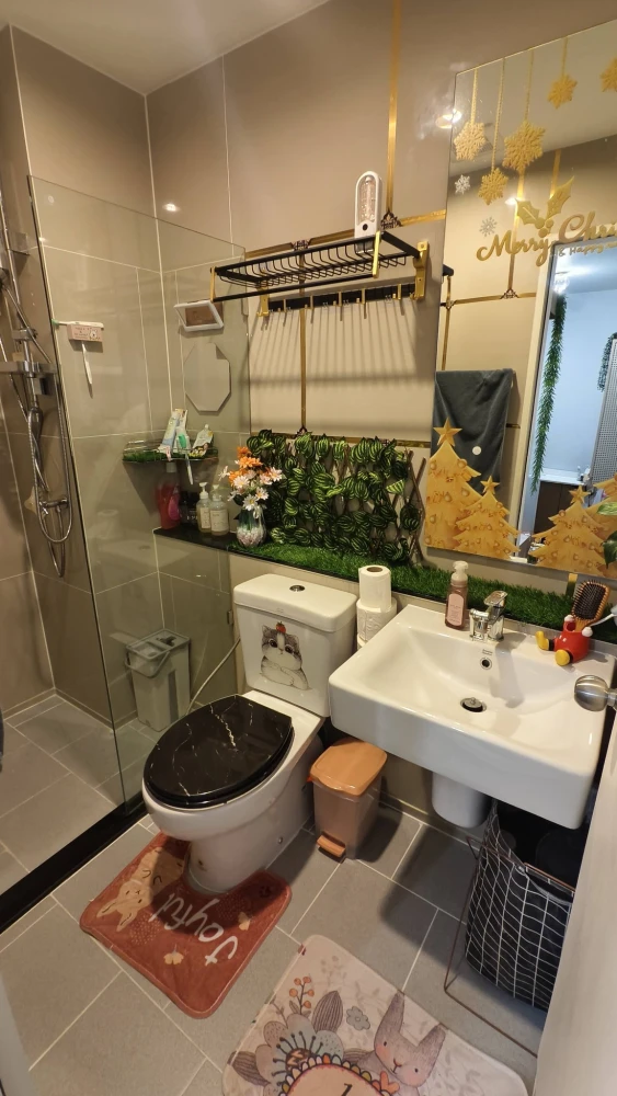 For rent: Aspire Sathorn–Ratchaphruek, high floor unit, spacious and comfortable. Book now before it's too late!!!