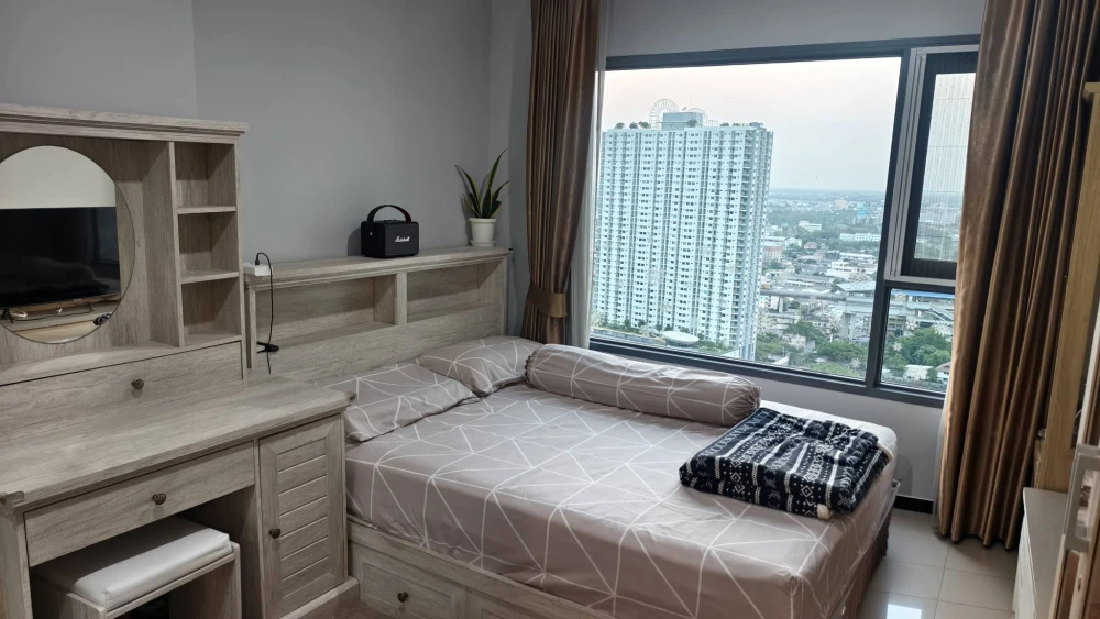 For rent: Aspire Sathorn–Ratchaphruek, high floor unit, spacious and comfortable. Book now before it's too late!!!