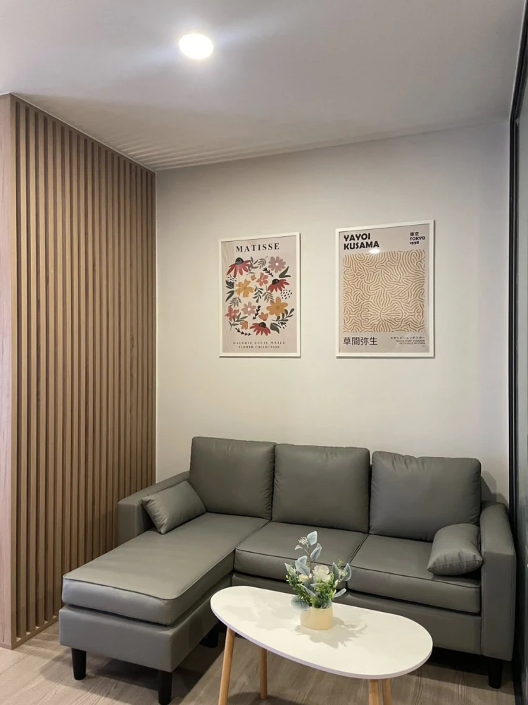 For rent: Aspire Sukhumvit - Rama 4, 10th floor, unobstructed view, no tall buildings blocking the view, with stunning built-in furniture. Don't miss