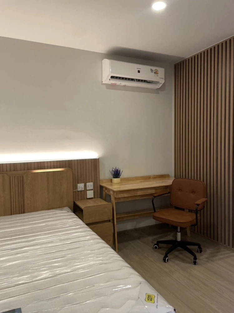 For rent: Aspire Sukhumvit - Rama 4, 10th floor, unobstructed view, no tall buildings blocking the view, with stunning built-in furniture. Don't miss