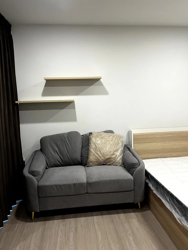 For rent: Aspire Sukhumvit - Rama 4, 17th floor, fully furnished, nice room, just bring your bags and move in!