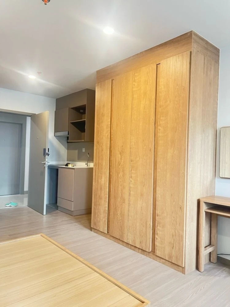 For rent: Aspire Sukhumvit - Rama 4, 8th floor, fully furnished, very livable. Book now! (Quickly!)
