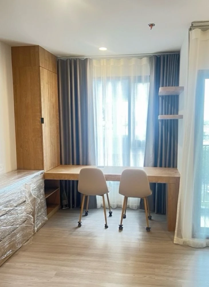 For rent: Aspire Sukhumvit - Rama 4, 8th floor, fully furnished, very livable. Book now! (Quickly!)