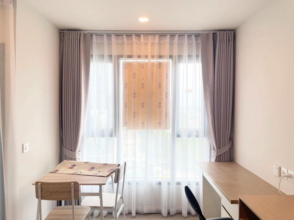 For rent: Aspire Sukhumvit - Rama 4, 9th floor, corner unit, fully furnished. Book now! (Urgent!)