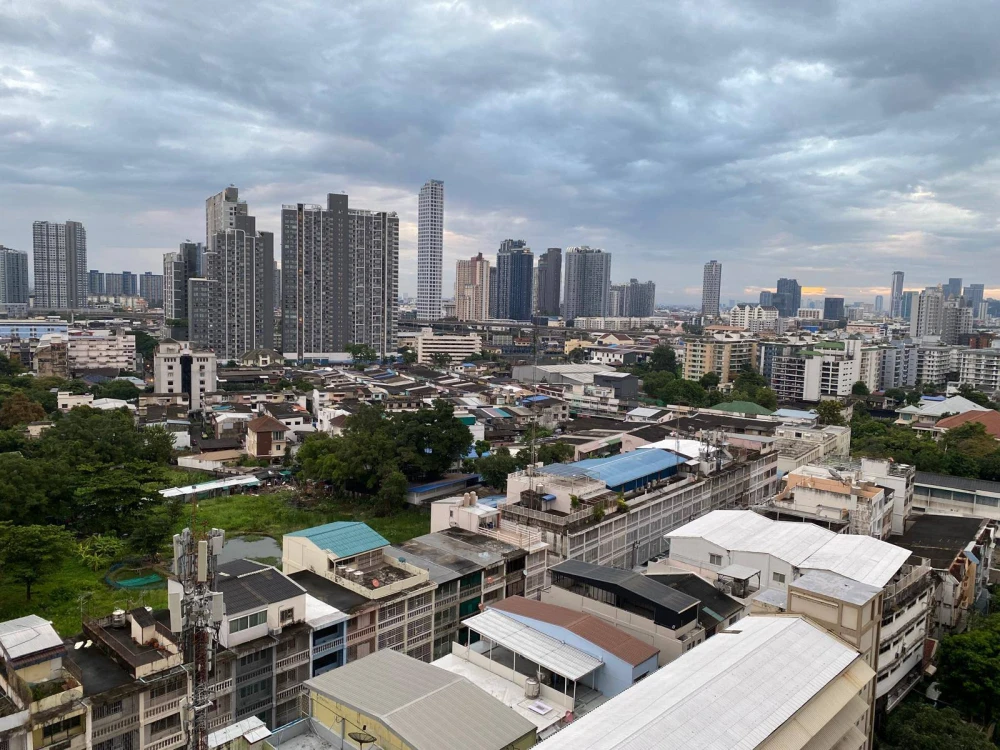 For rent: Aspire Sukhumvit - Rama 4, city view of Phra Khanong, fully furnished, ready to move in!