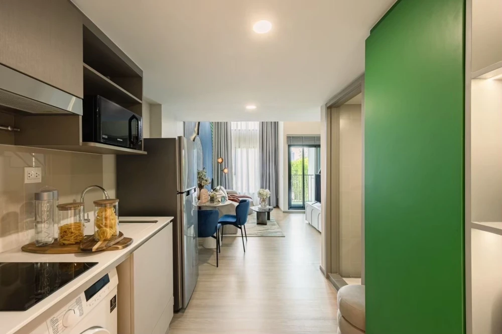 For rent: Aspire Sukhumvit - Rama 4. Nice room, high floor, good ventilation. Book now!
