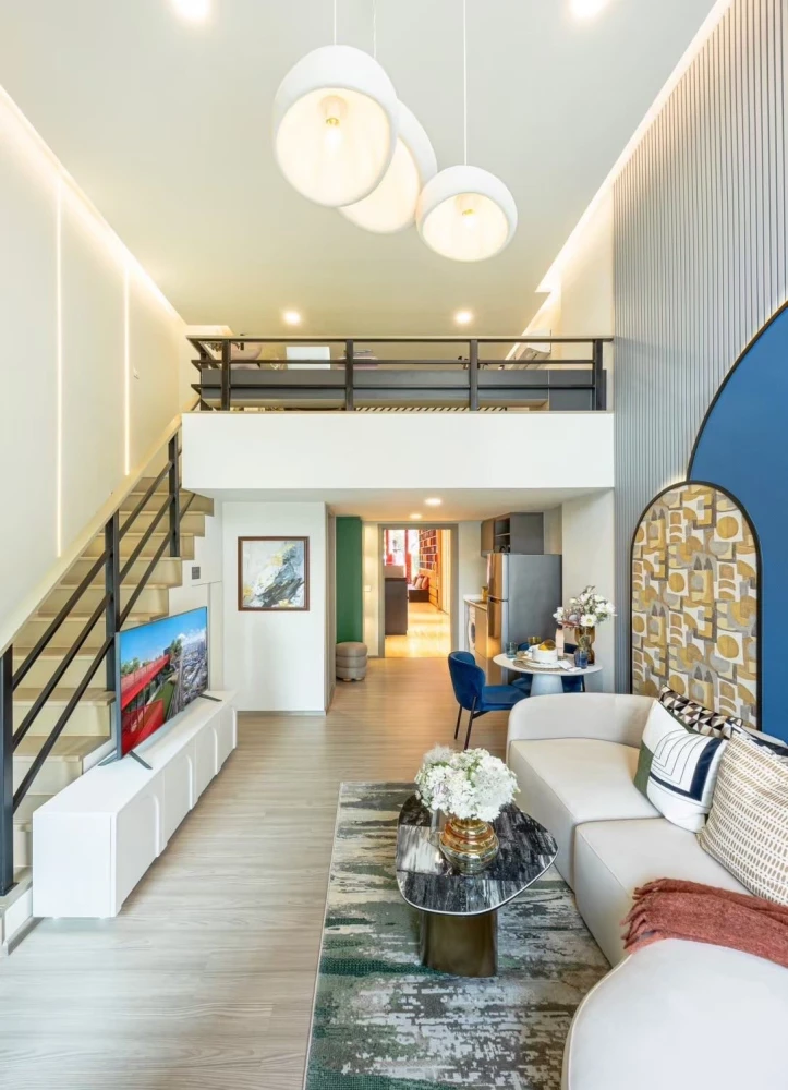 For rent: Aspire Sukhumvit - Rama 4. Nice room, high floor, good ventilation. Book now!