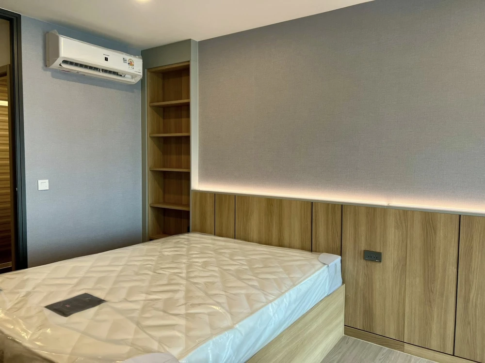 For rent: Aspire Sukhumvit - Rama 4, studio room, plenty of usable space, fully furnished, city view, reserve now!