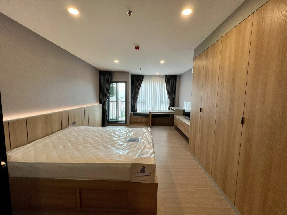 For rent: Aspire Sukhumvit - Rama 4, studio room, plenty of usable space, fully furnished, city view, reserve now!
