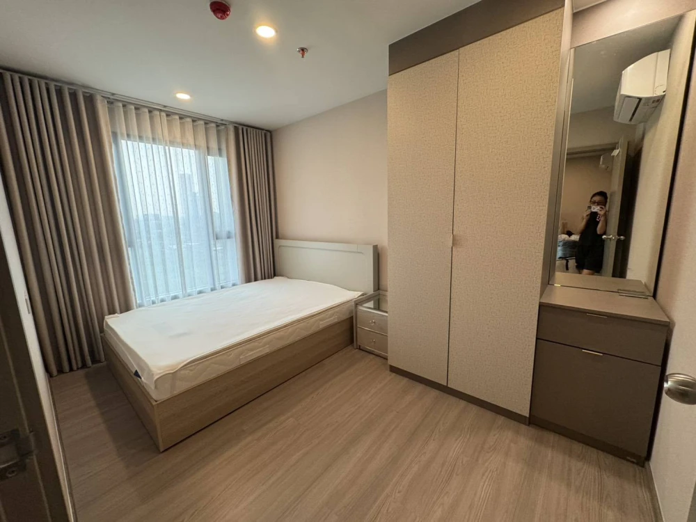 For rent: Aspire Sukhumvit – Rama 4, ready to move in, 8th floor, outside view, open view, south facing, quiet, no blocked view, hurry to reserve.