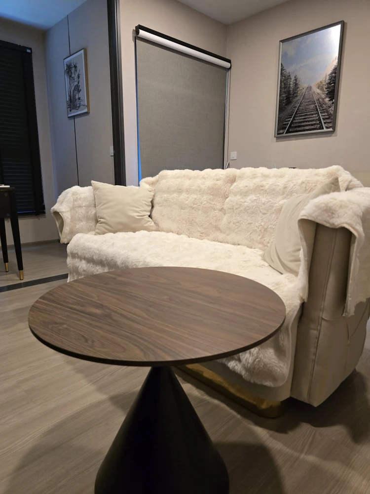 For rent: Aspire Sukhumvit – Rama 4, ready to move in, 8th floor, outside view, open view, south facing, quiet, no blocked view, hurry to reserve.