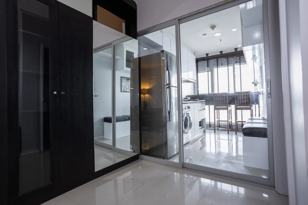 For rent: Aspire Sukhumvit 48, 10th floor. Beautifully furnished and ready to move in. Book now! Don't miss out!