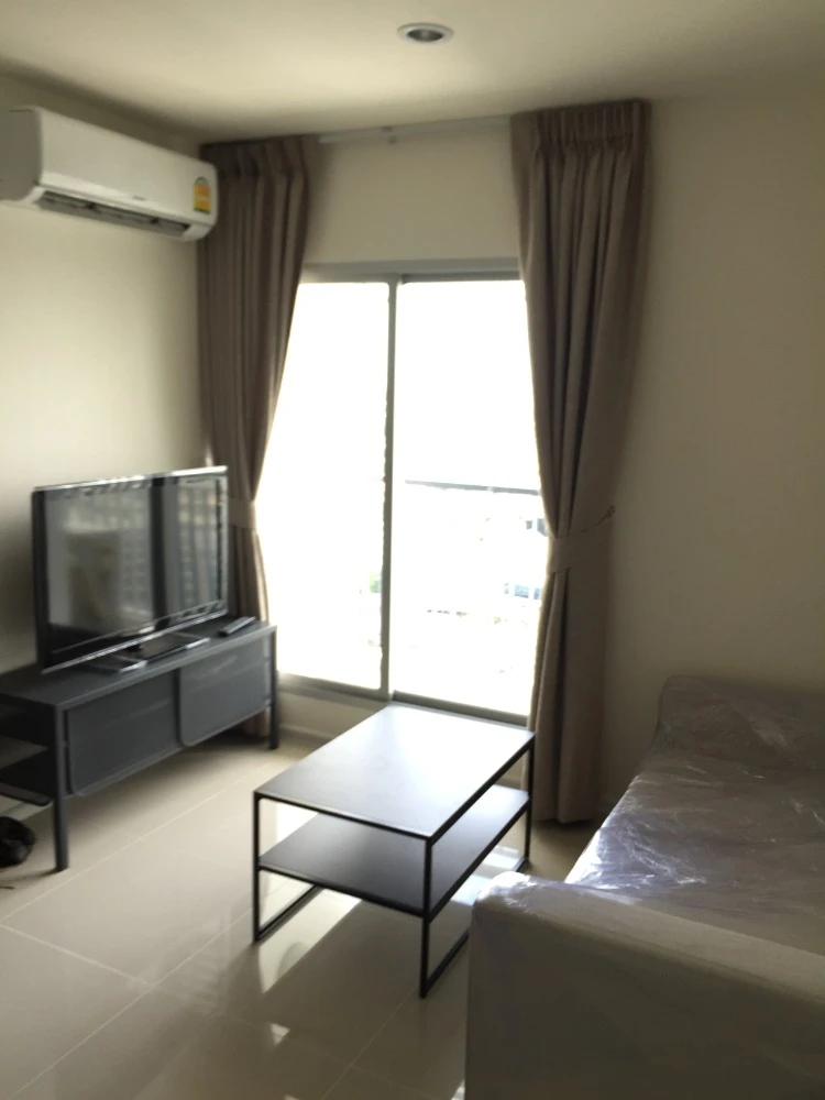 For rent: Aspire Sukhumvit 48. A lovely, fully furnished unit. Book now!