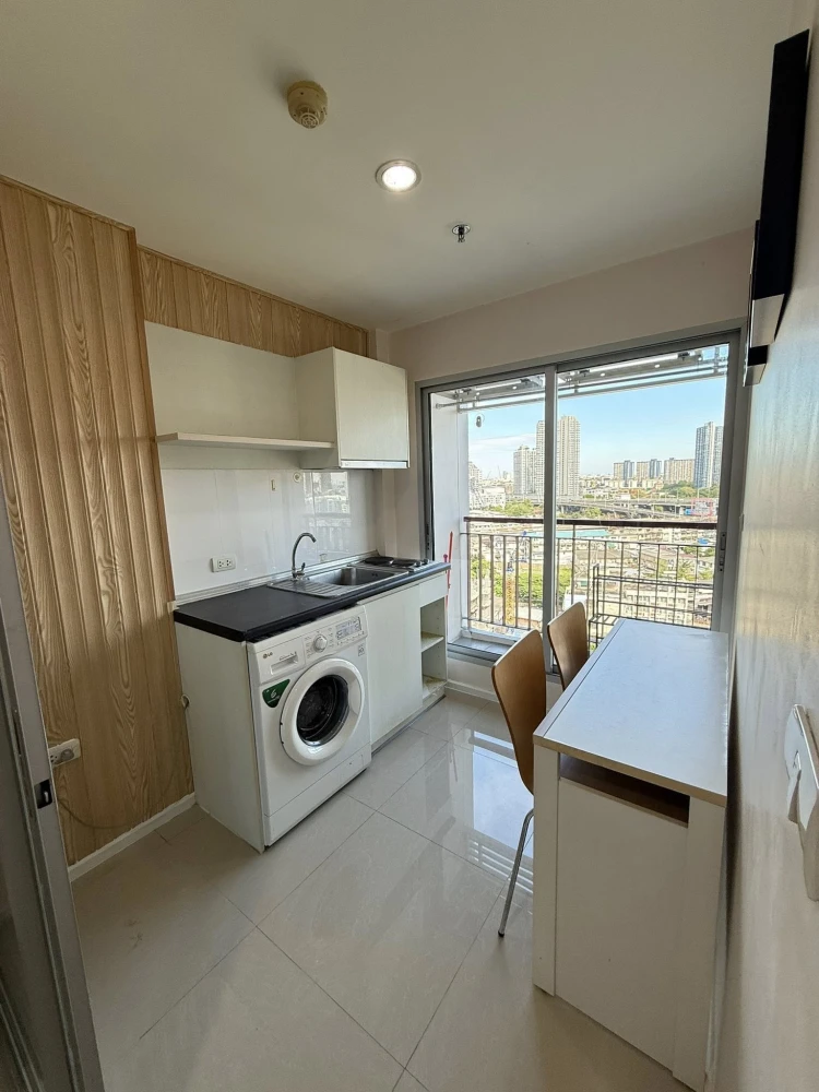 Aspire Sukhumvit 48 for rent, nice room, fully furnished and equipped with appliances, beautiful city view, no blocking, reserve now.