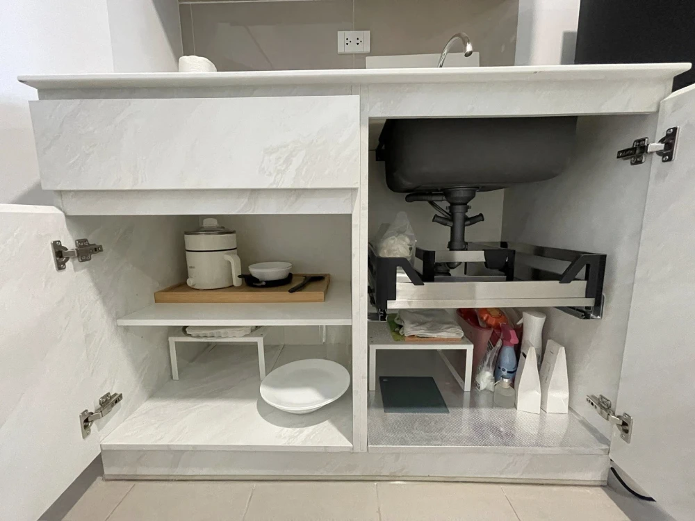 For rent: Aspire Vibha-Victory. Unobstructed view, good ventilation, beautiful room, fully furnished, ready to move in immediately.