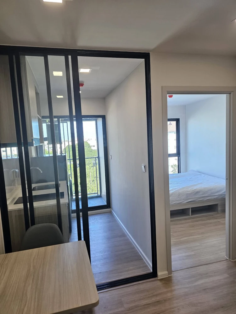 For Rent: ATMOZ FLOW MINBURI, 1 Bedroom, 1 Bathroom. Fully furnished. Move-in ready.