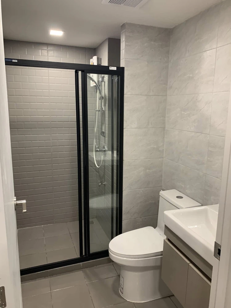 For rent: Atmoz Flow Minburi, ready to move in, fully furnished, just bring your bags and move in.