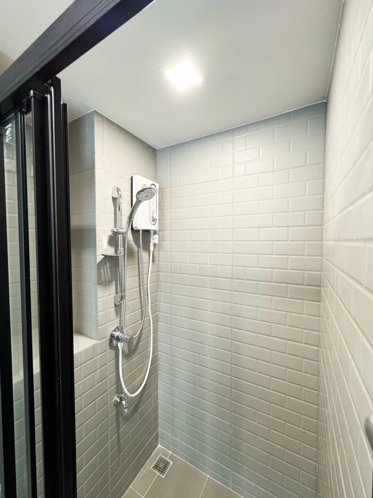 For rent: Atmoz Flow Minburi, separate room, fully furnished, ready to move in.