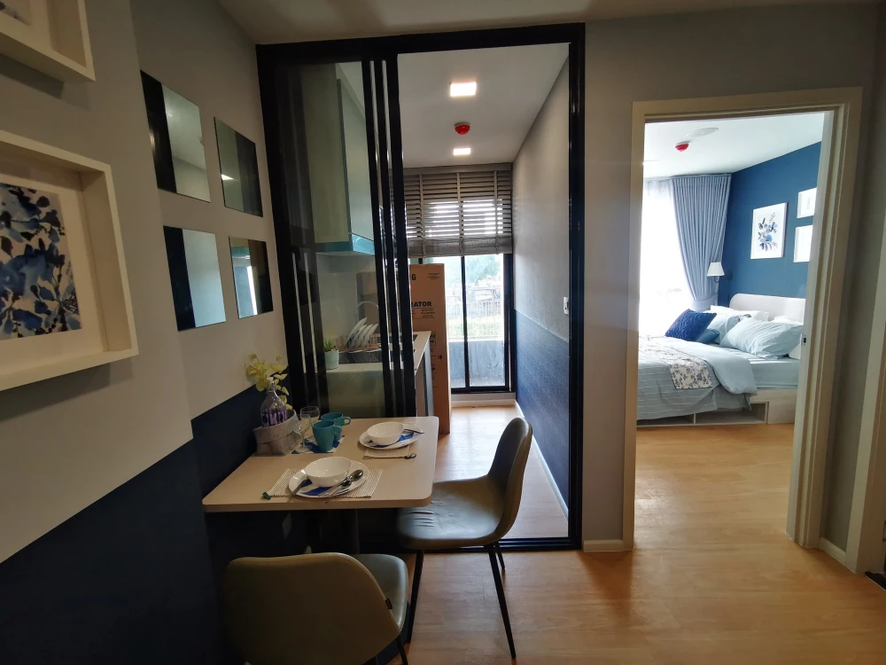 For rent: Atmoz Kanaal Rangsit, 1 bedroom, 1 bathroom, decorated in a cool tone, good location, convenient transportation, don't miss it.