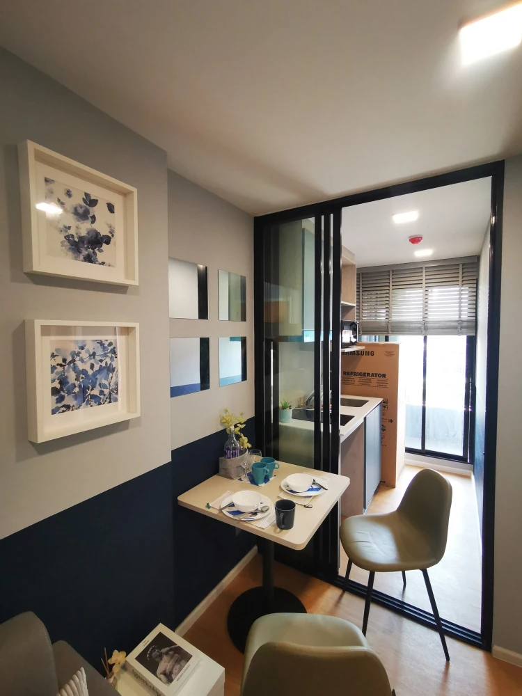For rent: Atmoz Kanaal Rangsit, 1 bedroom, 1 bathroom, decorated in a cool tone, good location, convenient transportation, don't miss it.