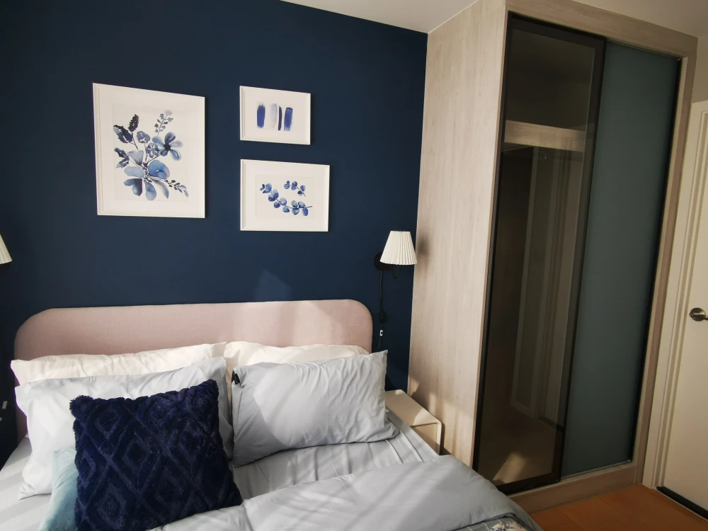 For rent: Atmoz Kanaal Rangsit, 1 bedroom, 1 bathroom, decorated in a cool tone, good location, convenient transportation, don't miss it.