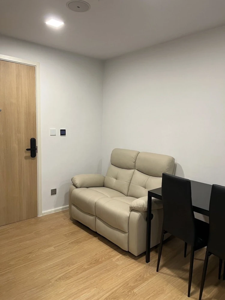 For rent: Atmoz Kanaal Rangsit, 1 bedroom, 1 bathroom. Great location, fully furnished. Book now!