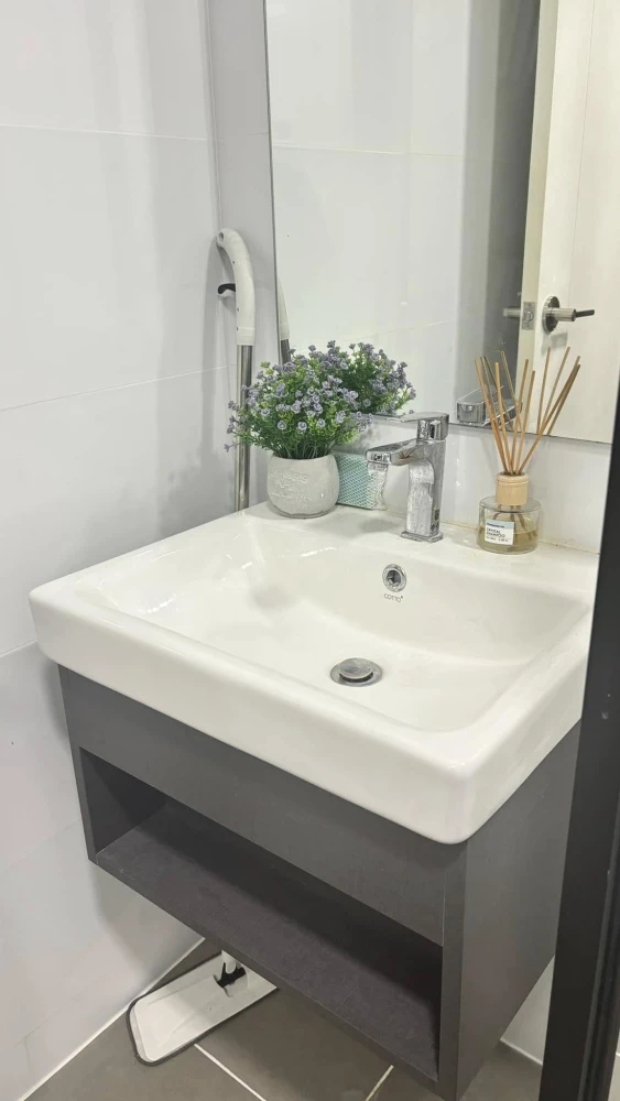 For rent: Atmoz Kanaal Rangsit, 2nd floor, garden view, fully furnished, book now.